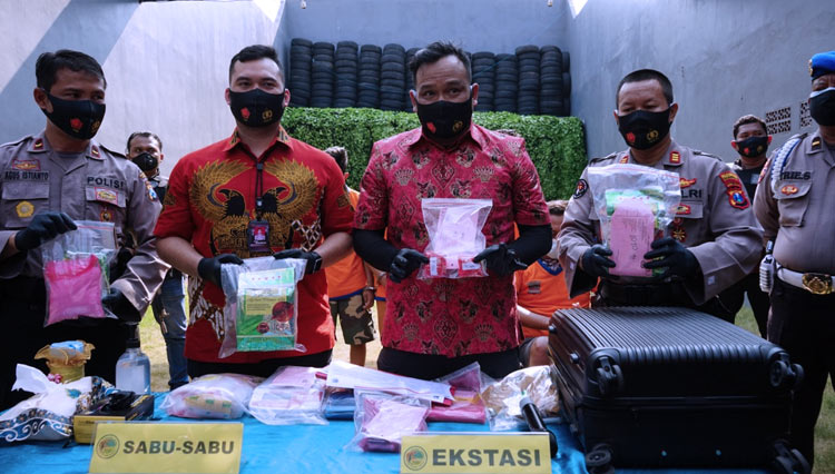 Polrestabes-Surabaya-2.jpg
