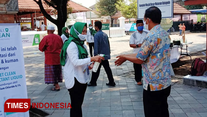 Secret Clean Ikut Cegah Penyebaran Covid-19 di Masjid Gede Mataram Kotagede Yogyakarta