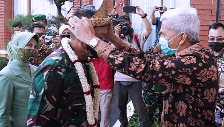 Wagub Sumsel Mawardi Yahya saat menyambut Kedatangan Pejabat Baru Kodam II Sriwijaya Mayjen TNI Agus Suhardi. (Foto: Humas Pemprov Sumsel)