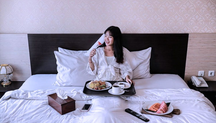 Kenyamanan kamar deluxe di Hotel 88 Jember dapat dirasakan masyarakat yang berulang tahun di bulan Agustus tahun ini. (Foto: Hotel 88 Jember for TIMES Indonesia)