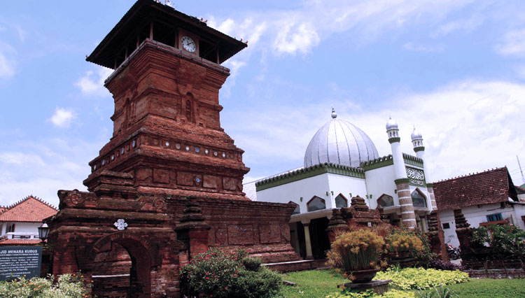 7 Wisata Sejarah di  Provinsi Jawa  Tengah  dari Candi 