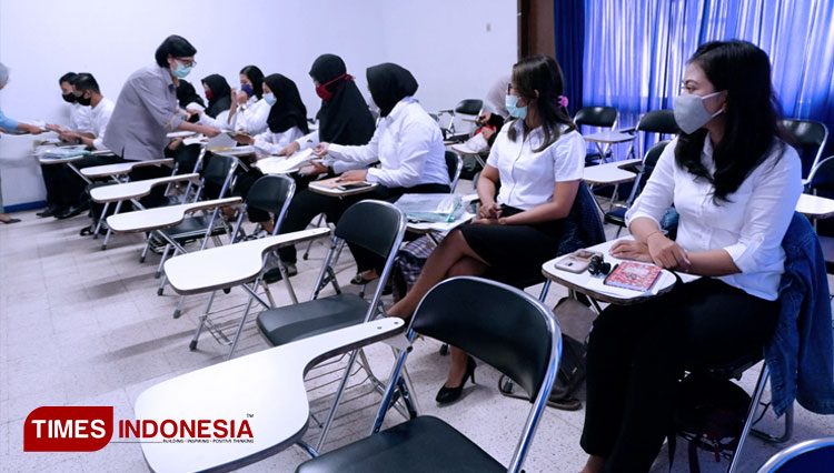 Peserta Program Vokasi Indonesia Bekerja BPJAMSOSTEK Cabang Malang saat mengikuti pelatihan kerja. (Foto: Naufal Ardiansyah/TIMES Indonesia)