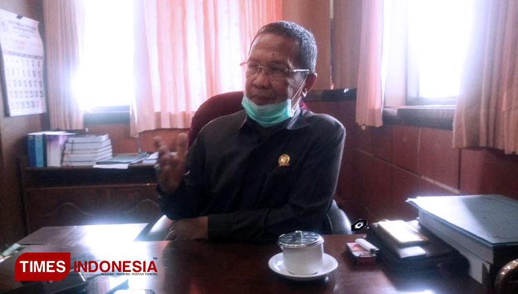 Ketua DPRD Kabupaten Bondowoso Ahmad Dhafir saat dikonfirmasi (FOTO: Moh Bahri/TIMES Indonesia)