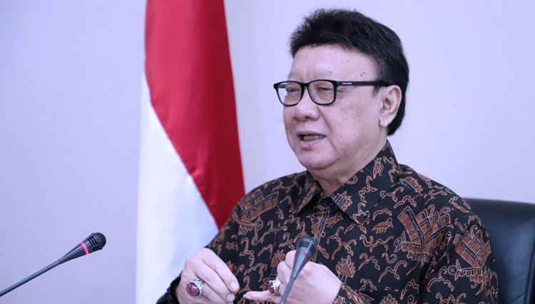 Menteri Tjahjo Kumolo Dorong Birokrasi Bantu Pulihkan Ekonomi Saat Pandemi Covid-19