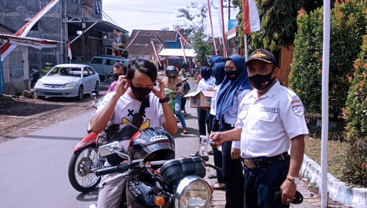 Peringatan Hut Ri Pt Audi Jaya Bio Walet Di Kabupaten Malang Berbagi