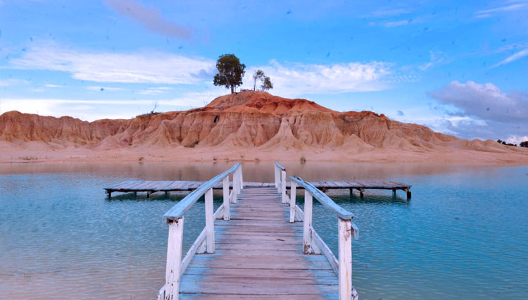 Gurun-Pasir-Telaga-Biru-Bintan-Kepulauan-Riau-2.jpg