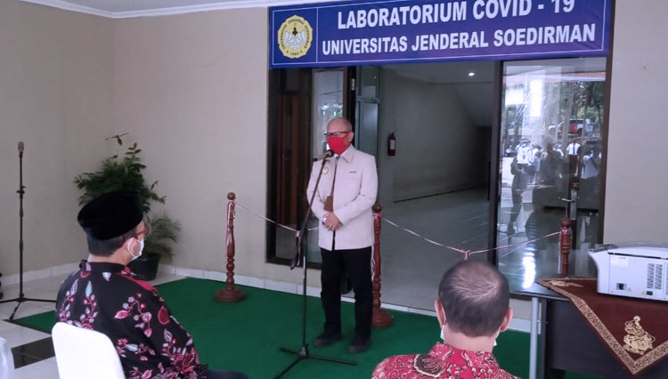 Rektor Unsoed Profesor Suwarto saat luncurkan Lab Covid19. (FOTO: Rama For TIMES Indonesia)