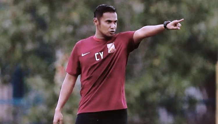 Charis Yulianto: Pemain U-20 Arema FC Harus Bekerja Keras Agar Dipromosikan ke Tim Senior 
