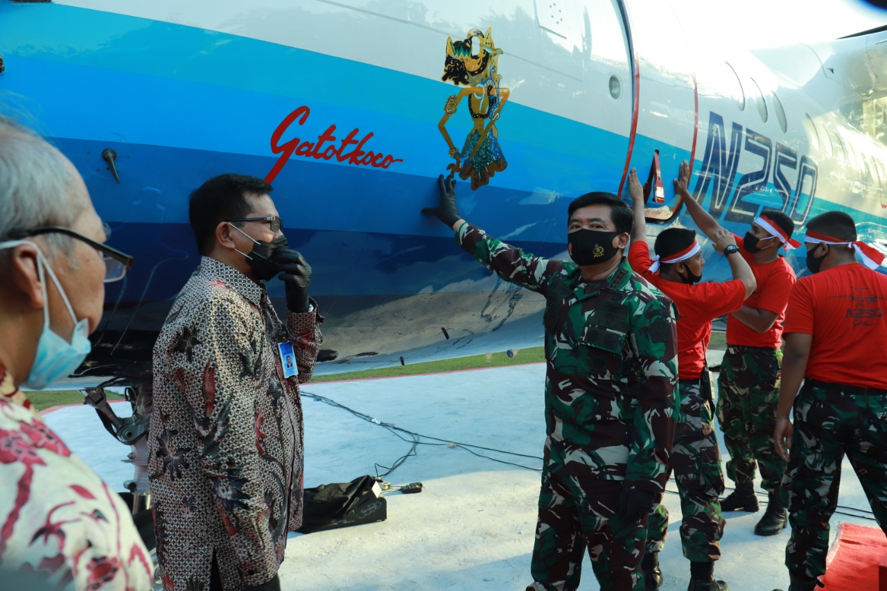 pesawat-N250-Gatotkoco-3.jpg