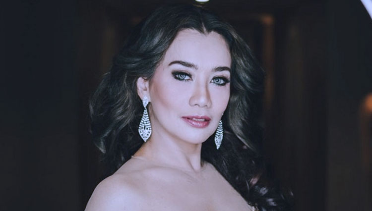 Penyanyi Reza Artamevia. (FOTO: Instagram.com/rezaartameviaofficial)