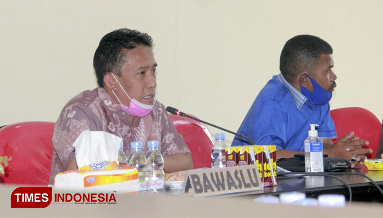 Ketua Bawaslu Malut Muksin Amrin. (Foto: Wahyudi Yahya/TIMES Indonesia)
