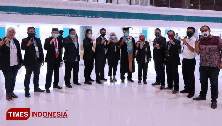 Sederet tokoh nasional (Foto : Unesa for TIMES Indonesia)