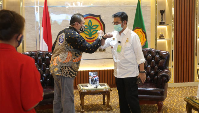 Ketua Umum KOPITO Yoyok Pitoyo saat bertemu Mentah RI Syahrul Yasin Kompi di Kantor Pusat Kementan RI, Jakarta. (FOTO: Kementan RI).