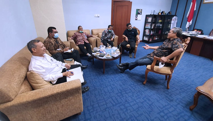 Suasana pertemuan Wakil Ketua Badan Pengkajian MPR RI dengan pihak UB Malang. (Foto: FISIP UB for TIMES Indonesia) 
