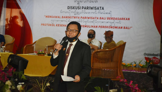 Deputi Komunikasi dan Informasi BIN, Dr Wawan Hari Purwanto. (Foto: Forkom Antar Media Bali)