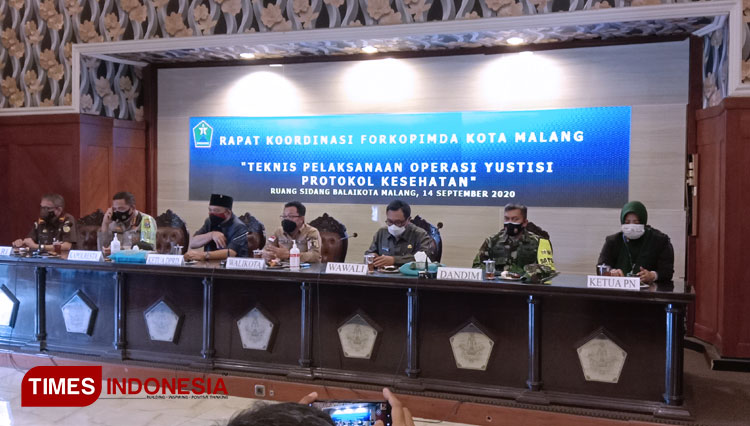 Rapat koordinasi Forkopimda Kota Malang. (Foto: Naufal Ardiansyah/TIMES Indonesia)