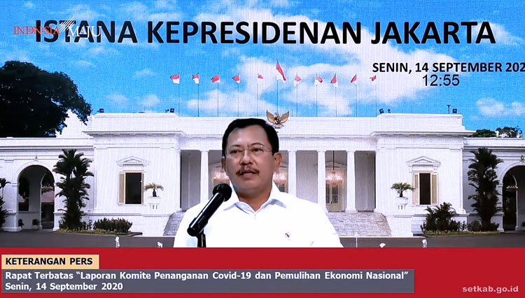 Menkes saat memberikan keterangan pers usai Rapat Terbatas (Ratas), di Kantor Presiden, Jakarta, Senin (14/9). (FOTO: Tangkapan Layar YouTube Sekretariat Presiden)
