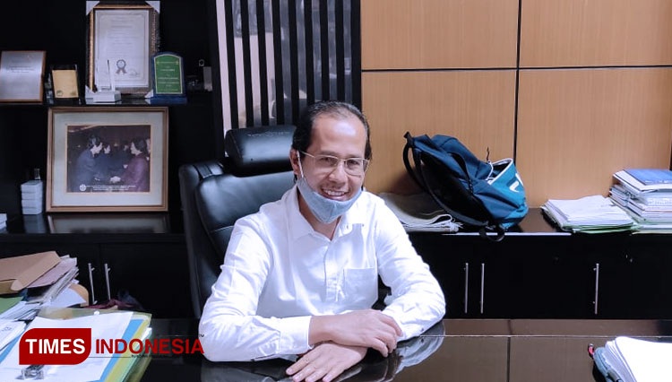 Rektor Universitas Alma Ata Yogyakarta, Prof Dr H Hamam Hadi MS Sc D Sp GK. (Foto: Hendro S.B/TIMES Indonesia)