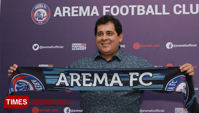 Arema FC meresmikan Carlos Oliveira (Foto : Ovan Setiawan / TIMES Indonesia)