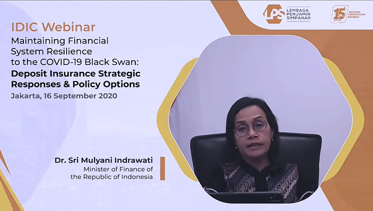 Menteri Keuangan Sri Mulyani Indrawati dalam keynote speech pada Seminar Internasional LPS. (FOTO: LPS)
