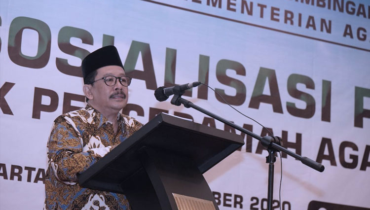 Wakil Menteri Agama dalam acara Sosialisasi Program Bimtek Penceramah Agama Bersertifikat, Jakarta, Rabu (16/09). (Foto: dokumentasi kemenag) 
