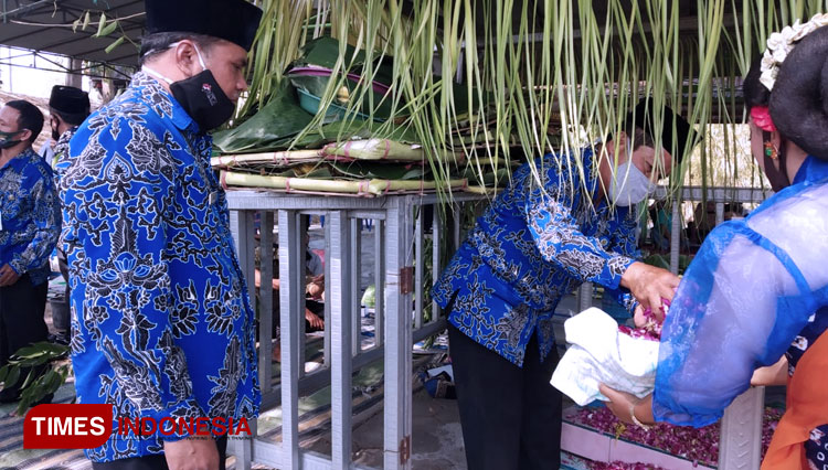 Rangkaian-prosesi-bersih-2.jpg