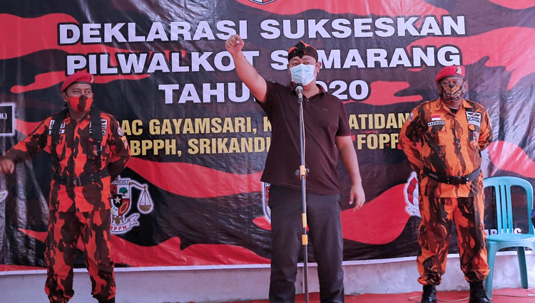 Hendrar Prihadi saat mengikuti deklarasi dukungan Pemuda Pancasila Terhadapnya. (Foto: Humas Pemuda Pancasila Semarang)