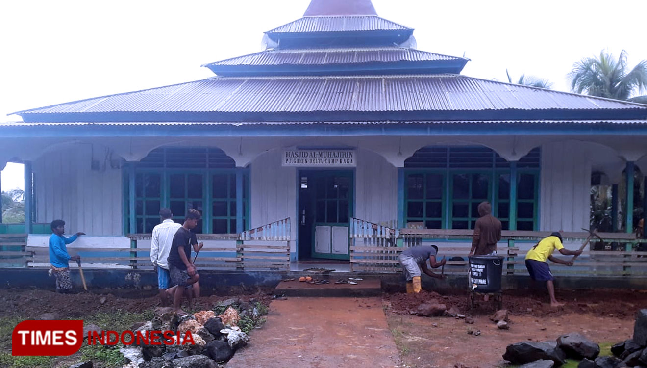 Warga Dusun Kaka Desa Cocomare c