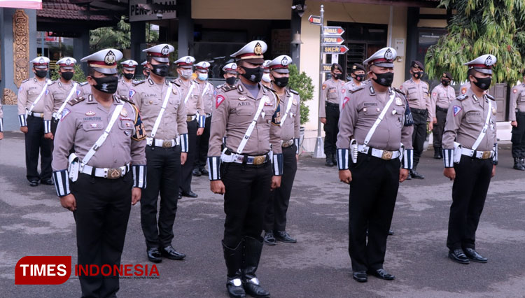 AKBP-Mochamad-Nur-Azis-6.jpg