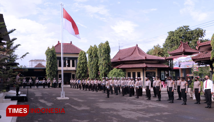 AKBP-Mochamad-Nur-Azis-7.jpg