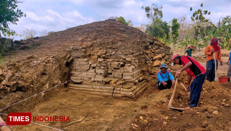 Arkeolog: Arsitektur Situs Patakan Lamongan Unik, Belum Pernah Ditemui di Jatim - TIMES Indonesia