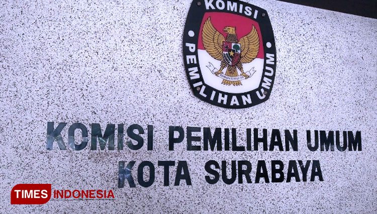 Komisi Pemilihan Umum (KPU) Kota Surabaya akan menggelar undian nomor urut paslon pada Kamis (24/9/2020) besok. (FOTO: Ammar Ramzi/TIMES Indonesia) 
