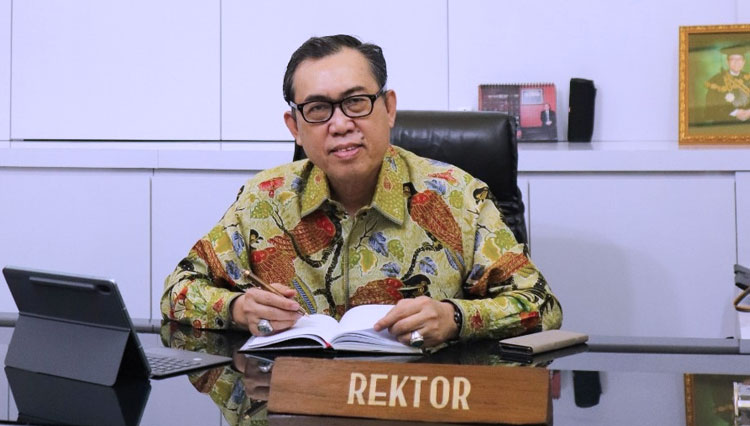 Rektor Universitas Widya Mataram (UWM) Yogyakarta, Prof Dr Edy Suandi Hamid M Ec. (FOTO: UWM for TIMES Indonesia)