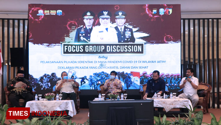 Acara Forum Group Discussion (FDG) yang dilaksanakan oleh Polda Jatim, Kodam V Brawijaya, Provinsi Jatim dan Peserta Pilkada Jatim 2020, Jumat (25/9/2020). (Foto: Khusnul Hasana/TIMES Indonesia)