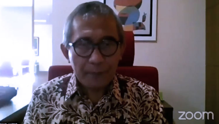 Rektor Unusa, Prof. Dr. Ir. Achmad Jazidie, M.Eng saat memaparkan materinya (Foto : Unusa for TIMES Indonesia)
