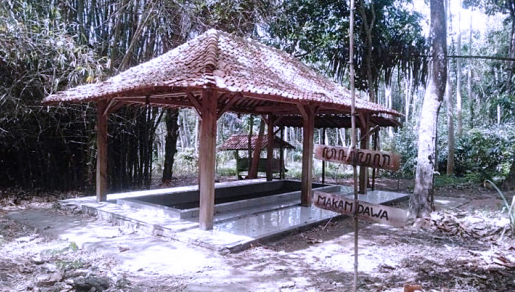 Makam Dawa (makam panjang), potensi wisata religi di Desa Galuh Timur, Kecamatan Tonjong, Kabupaten Brebes, Jawa Tengah (FOTO: ajp.TIMES Indonesia)