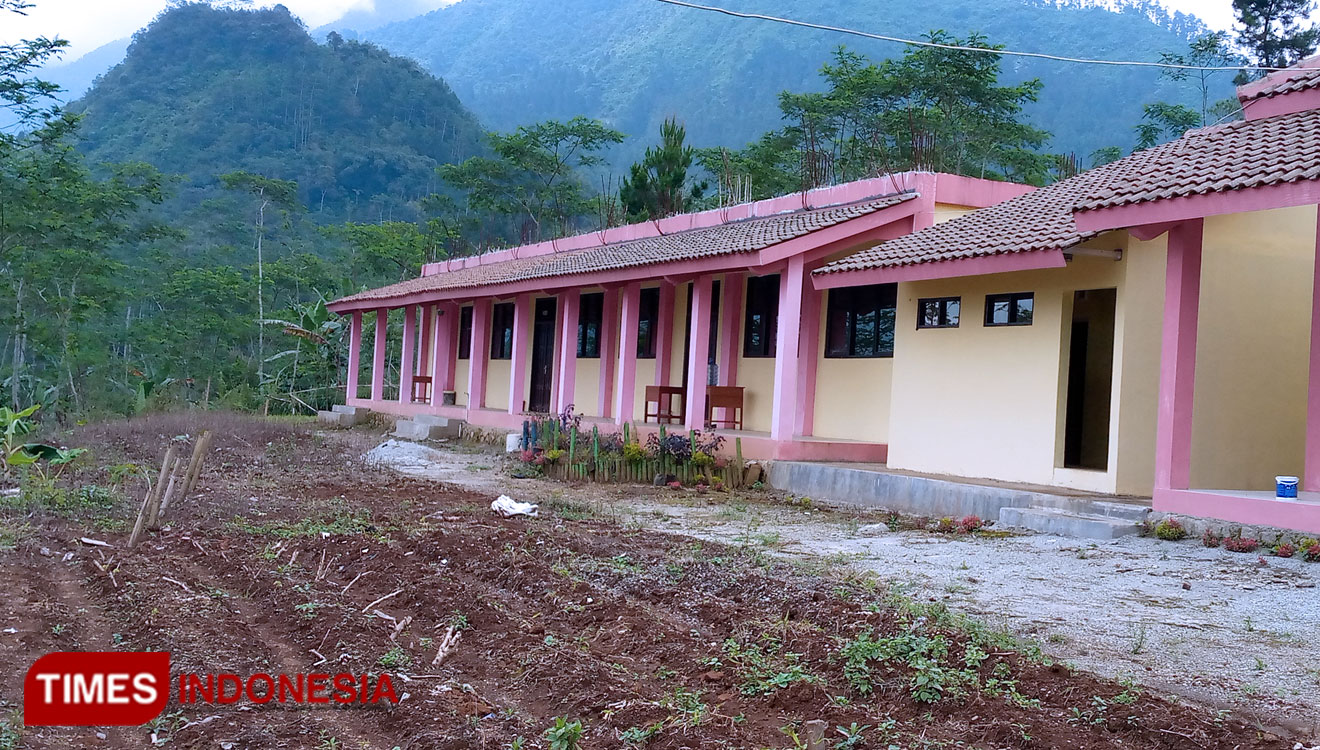 Suasana sekolah SMK Negeri 1 Pandanarum b