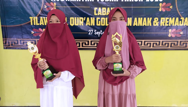 Lima Pelajar LPI Hidayatun Najah Tuban Juara MTQ XXIX