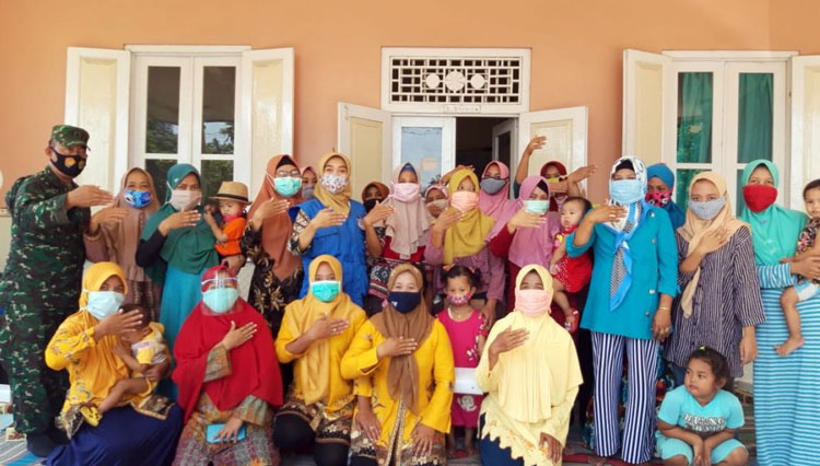 Sosialisasi Germas pada sasaran non fisik TMMD Kodim 0816/ Sidoarjo di Desa Kedungkembar Kecamatan Prambon, Kabupaten Sidoarjo 