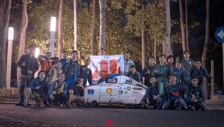 Kompetisi Mobil Hemat Energ
