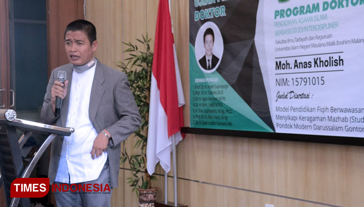 Man with Special Needs Achieved Doctorate Degree at UIN Maliki Malang
