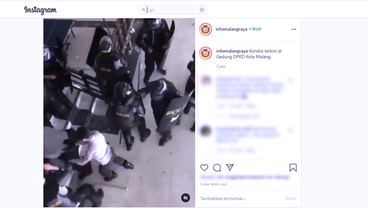 Video aksi perusakan dan pemukulan oleh aparat beredar di media sosial Instagram. (Tangkapan layar TIMES Indonesia)