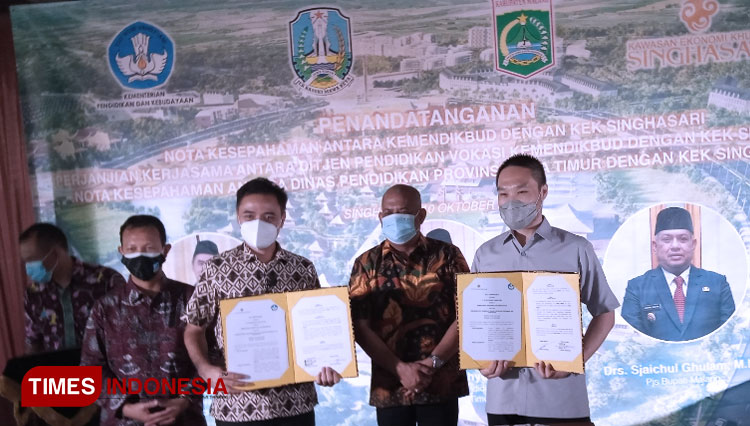 Penandatanganan antara KEK Singhasari dengan Ditjen Pendidikan Vokasi Kemendikbud RI. (Foto: Binar Gumilang/TIMES Indonesia)