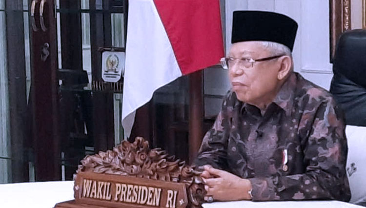 Wapres RI  KH Ma’ruf Amin pada acara Dies Natalis ke-56 IAI As’adiyah melalui konferensi video di kediaman resmi Jakarta Pusat, Senin (12/10). (FOTO: Dokumen Wapres RI) 