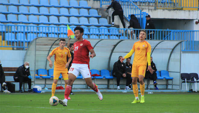 Para pemain saat menjalani pertandingan uji coba melawan Makedonia Utara di Stadion NK Junak Sinj, Split Kroasia (foto: Pressroom PSSI)