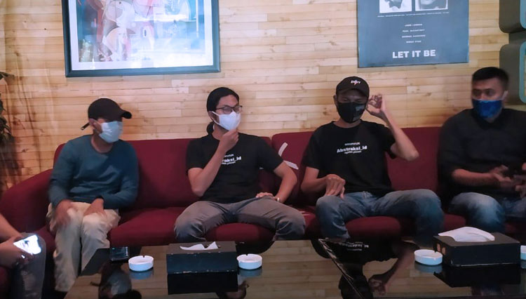 Suasana saat menceritakan kronogis kejadian penculikan di sakah satu Hotel di Kota Cirebon (Foto : Dokumentasi Jubir For TIMES Indonesia) 