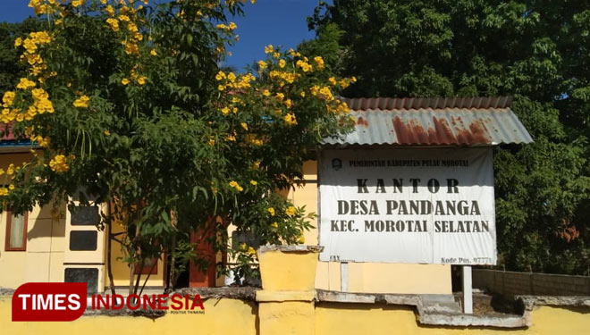 Kantor Desa Pandanga, Kecamatan Morotai Selatan, Kabupaten Pulau Morotai. (Foto: Abdul H Husain/TIMES Indonesia).