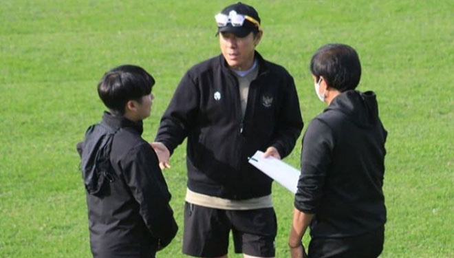 Coach Shin Tae-yong saat mendampingi para pemain Timnas Indonesia U-19 menjalani TC di Kroasia (foto: Instagram/Shin Tae-yong)
