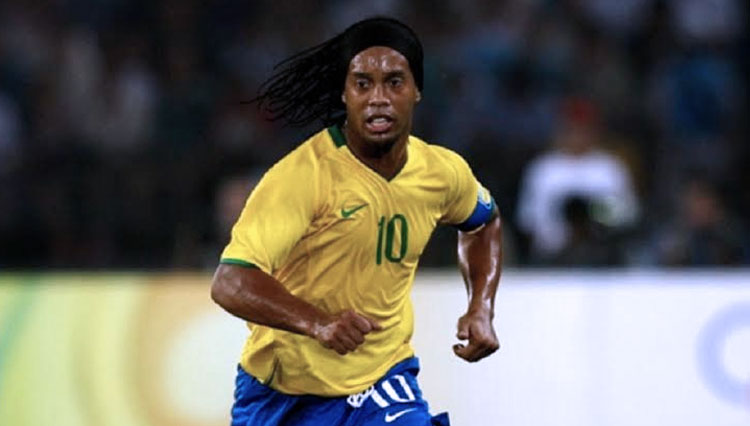 Ronaldinho Positif Covid-19. (FOTO: Loop Jamaika) 