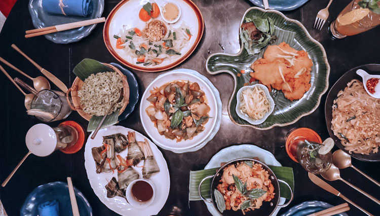 SaigonSan-Dining-2.jpg